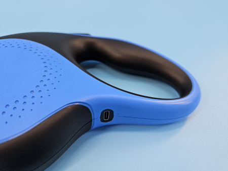 Рулетка-поводок со светодиодной подсветкой для собак «Чистый котик», 5 м/50 кг